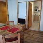 Lejlighed 3 Pers Avec Wifi Et Parking A - Fr-1-512-281 Brides-les-Bains